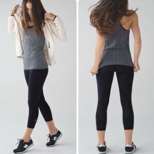 Lululemon Pace Rival Crop 22" in Black | Size 4